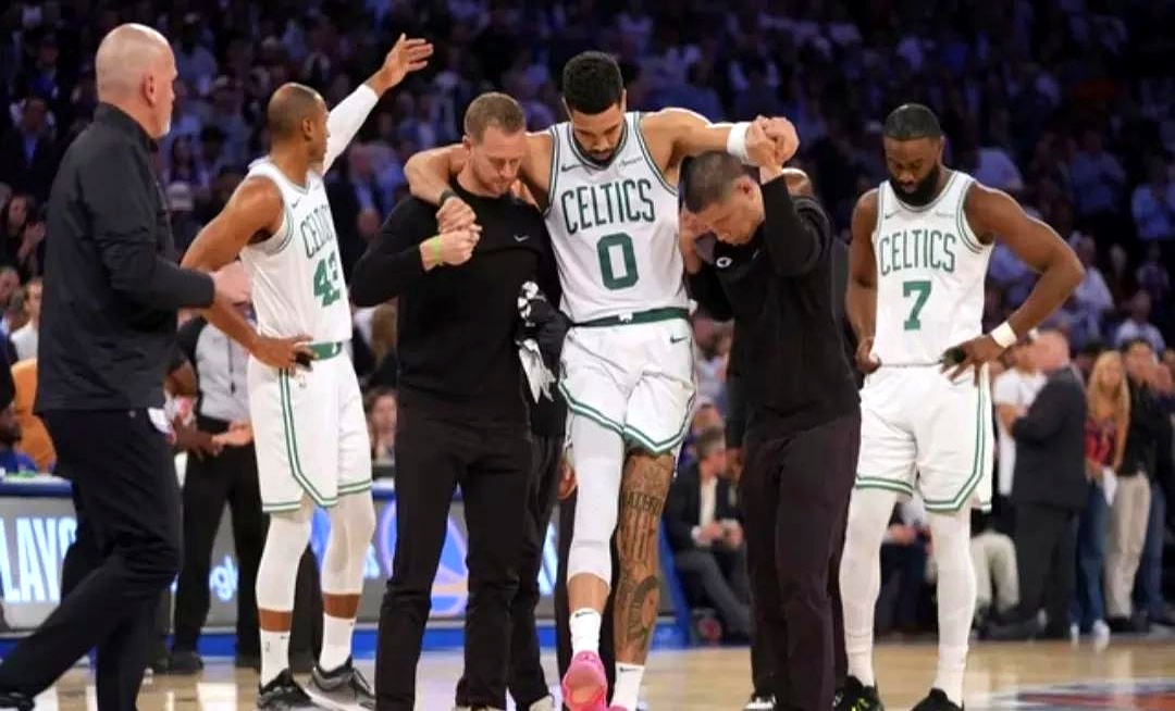 开云中国-包含澳大利亚队不断突破！，塔图姆连续七场比赛得分超过出色防守再创辉煌时刻的词条-开云中国